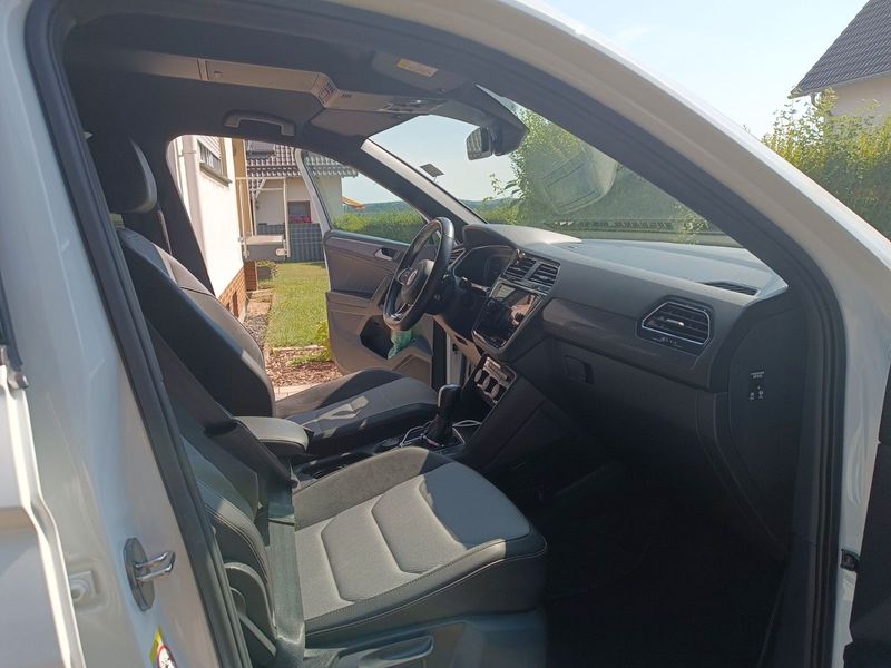Volkswagen Tiguan Allspace • 2021 • 52,500 km 2
