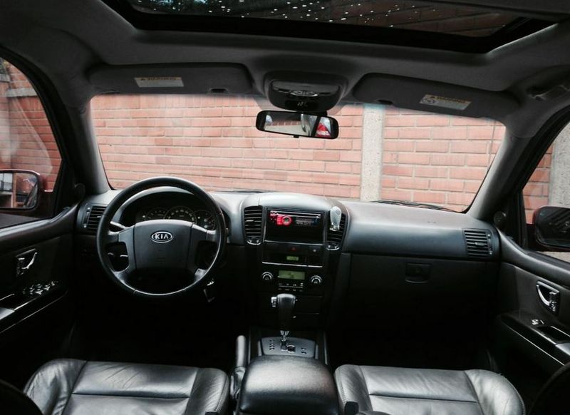 Kia Sorento • 2009 • 170,000 km 5