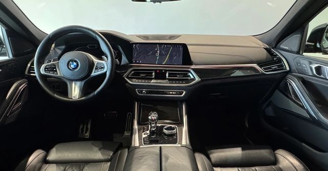 BMW X6 • 2020 • 109,000 km 3