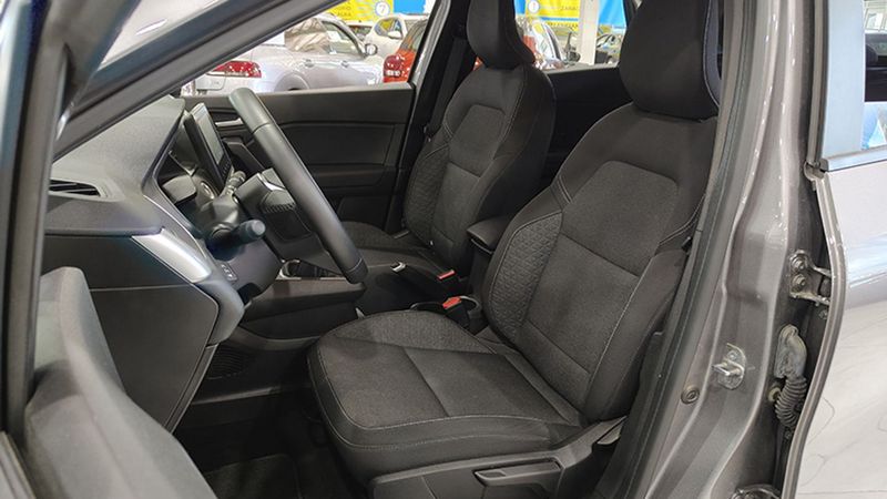 Mitsubishi ASX • 2024 • 23,155 km 2