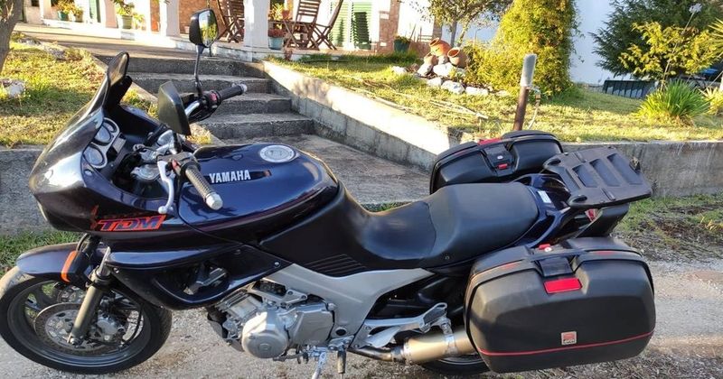 Yamaha tdm 900 • 1994 • 60,000 km 2