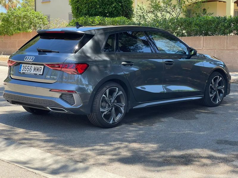 Audi A3 • 2024 • 9,955 km 4