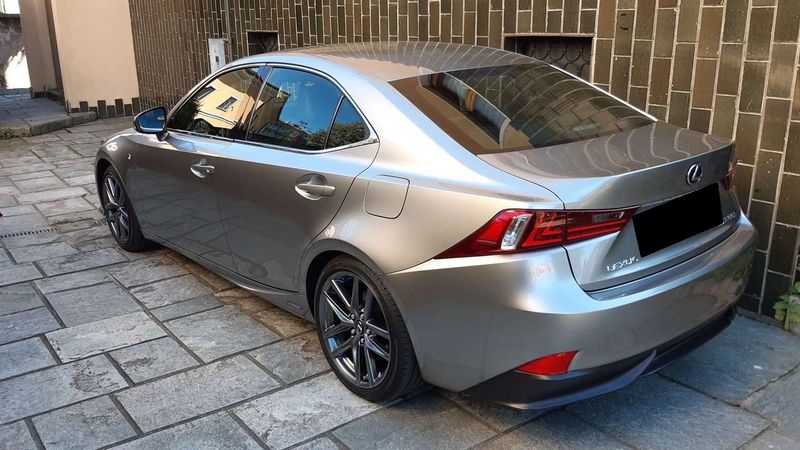 Lexus IS • 2014 • 162,000 km 5