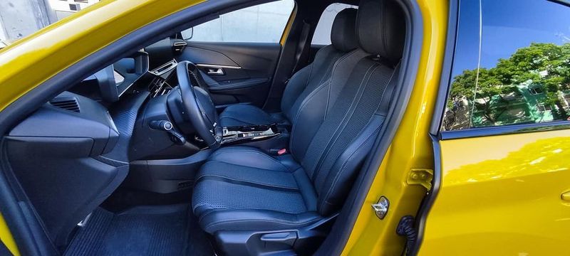 Peugeot 2008 • 2020 • 160,000 km 6