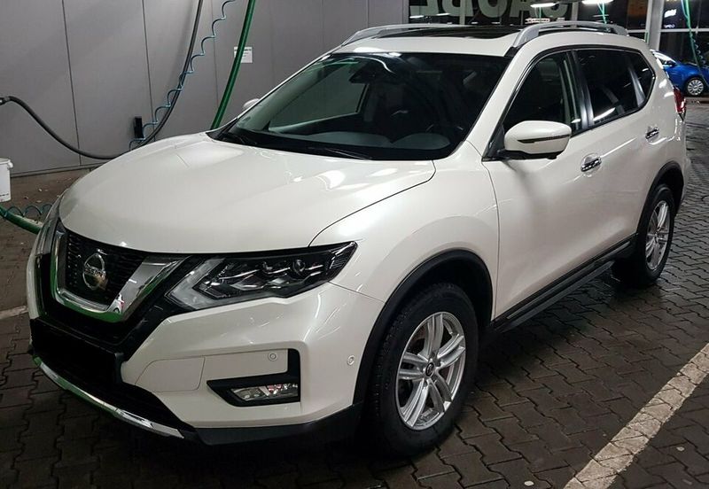 Nissan X-Trail • 2017 • 82,000 km 1