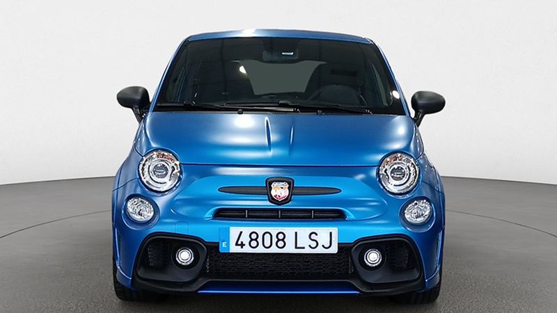 Fiat 500 • 2021 • 23,789 km 18
