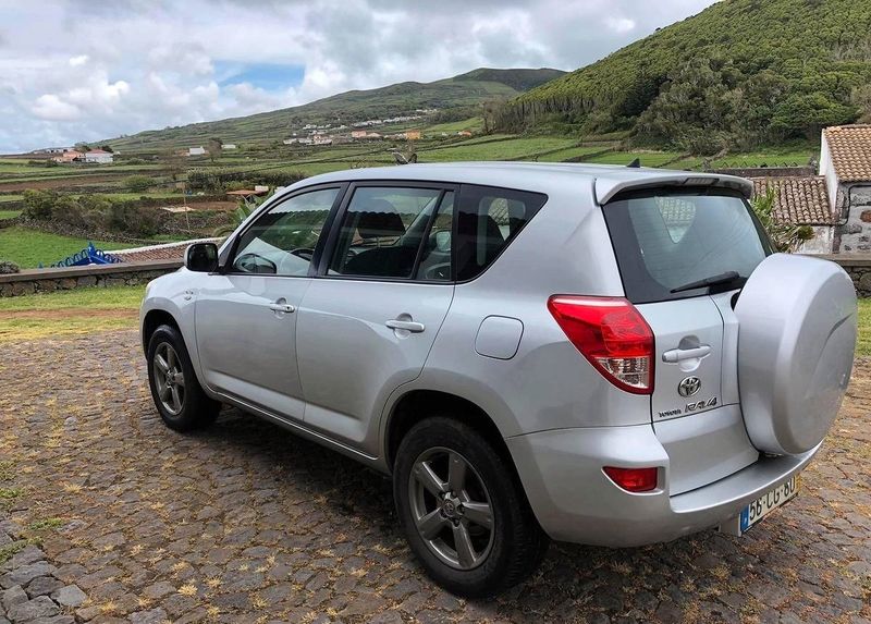 Toyota RAV4 • 2006 • 159,999 km 5