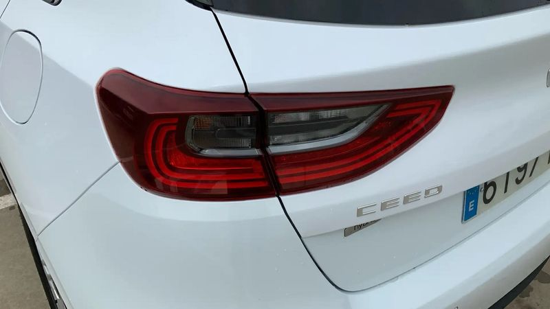 Kia Cee`d • 2023 • 10,600 km 9