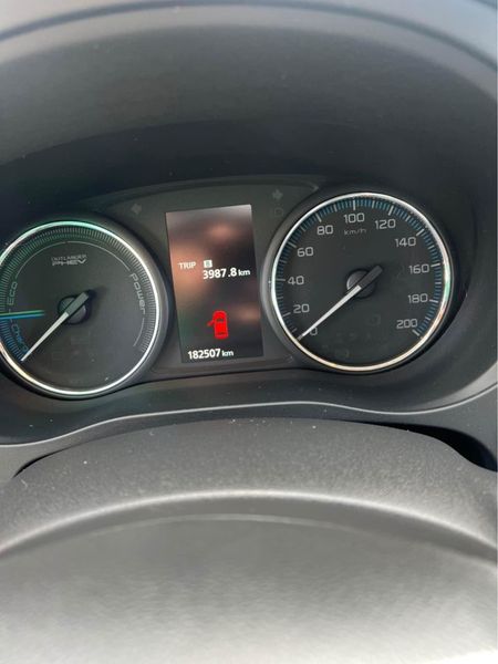 Mitsubishi Outlander • 2014 • 185,000 km 6