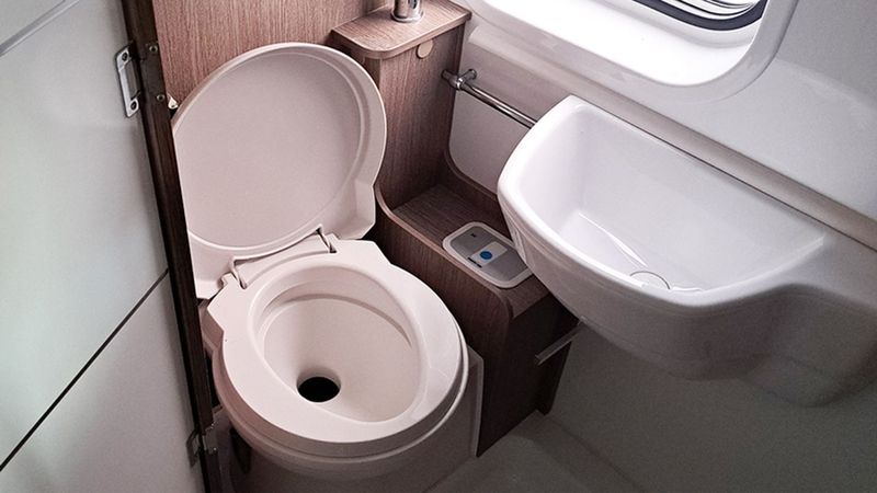 Fiat Ducato • 2020 • 9,996 km 13