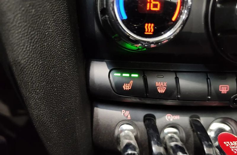 MINI Cooper Cabrio • 2023 • 37,054 km 5