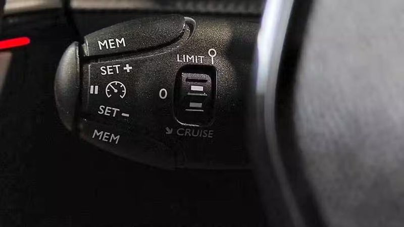 Peugeot 207 • 2020 • 68,344 km 28