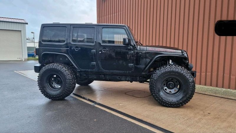 Jeep Wrangler • 2014 • 110,000 km 3