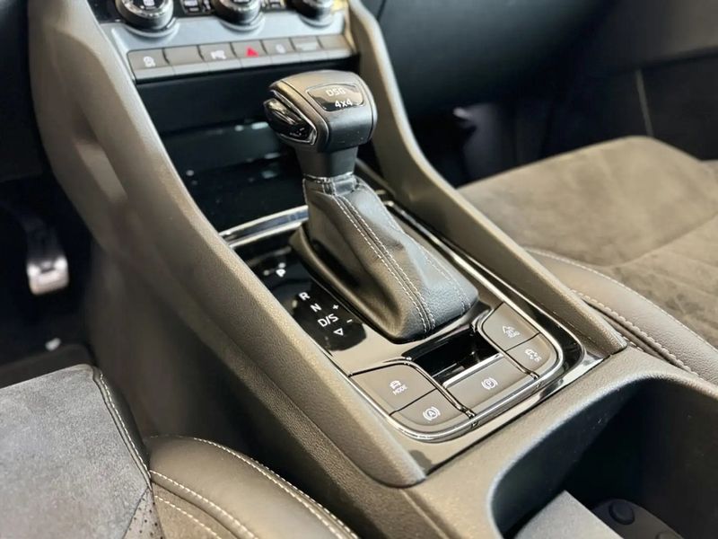 Škoda Kodiaq • 2019 • 62,000 km 12