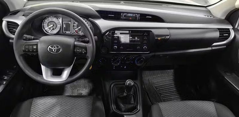 Toyota Hilux • 2022 • 53,912 km 10