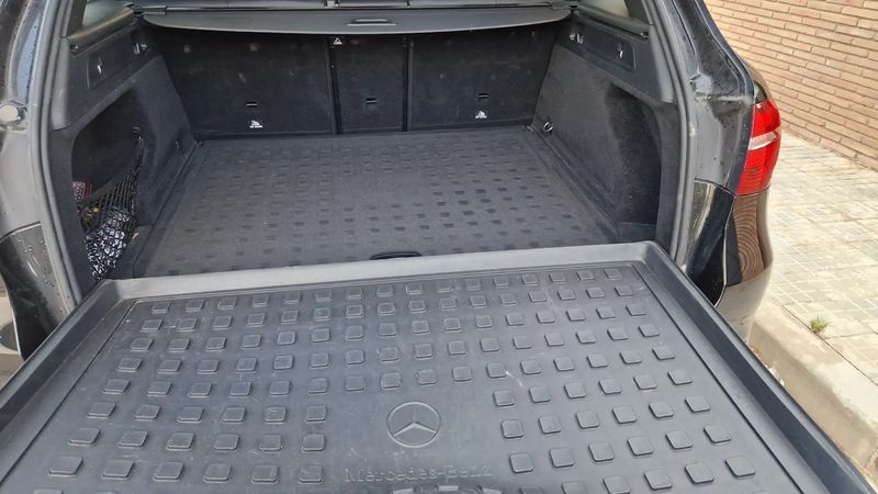 Mercedes-Benz GLC • 2016 • 161,000 km 4