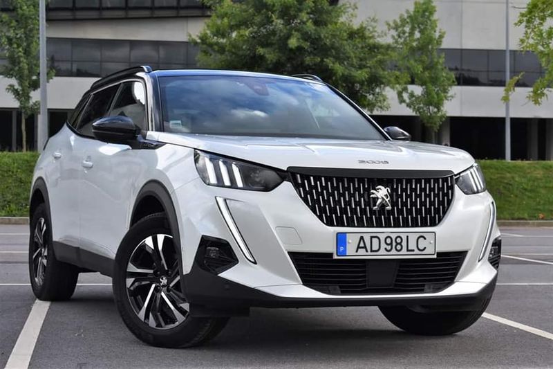 Peugeot 2008 • 2020 • 67,000 km 1