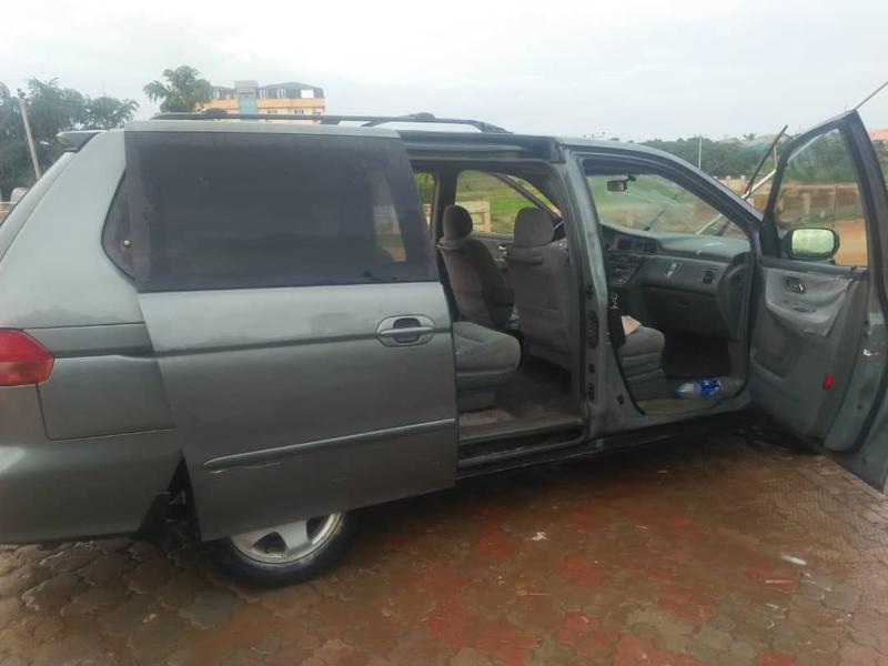 Honda Pilot • 2003 • 100,000 km 4