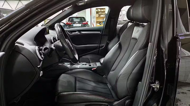 Audi S3/S3 Sportback • 2019 • 127,543 km 12