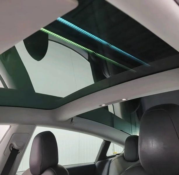 Tesla Model 3 • 2020 • 95,987 km 15