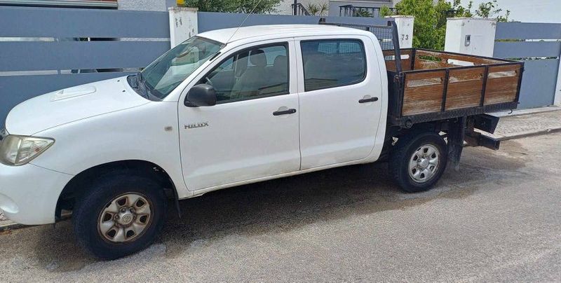 Toyota Hilux • 2011 • 138,000 km 3