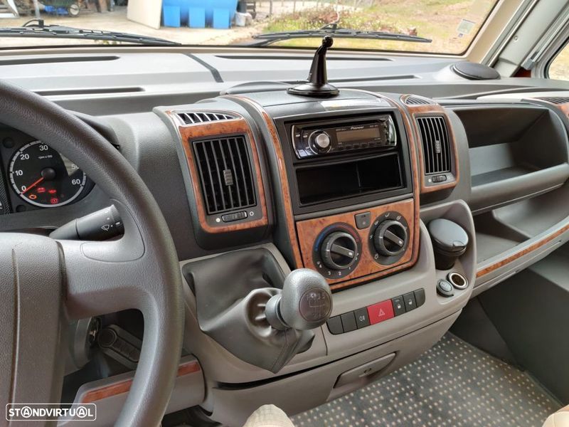 Fiat Ducato • 2009 • 75,000 km 9