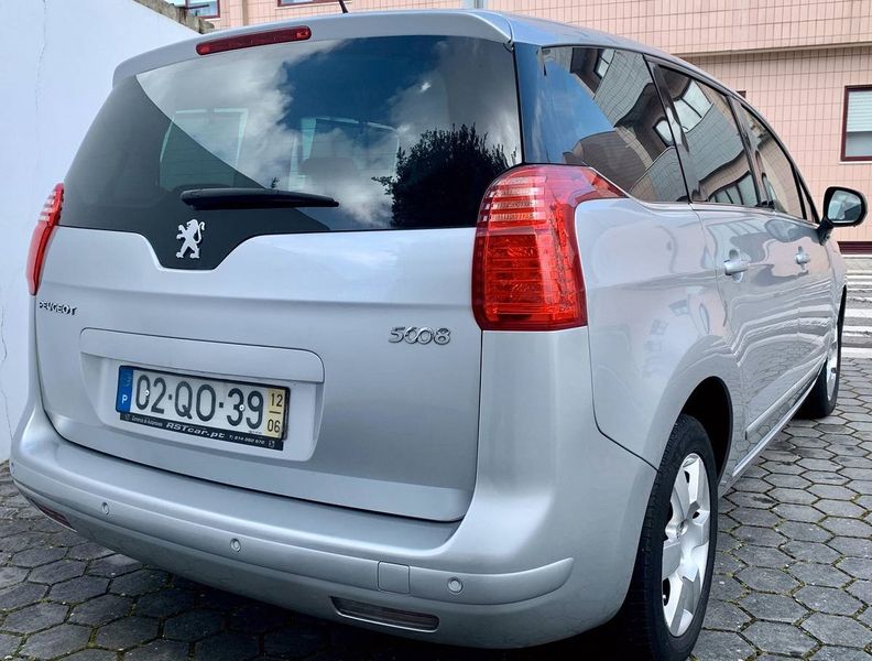 Peugeot 5008 • 2012 • 192,999 km 6