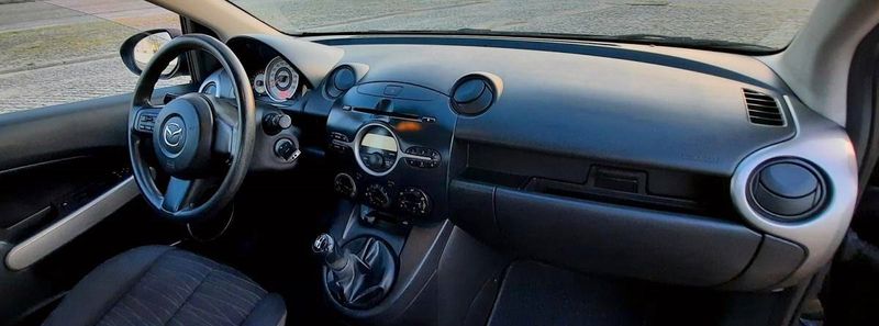 Mazda 2 • 2008 • 129,000 km 2
