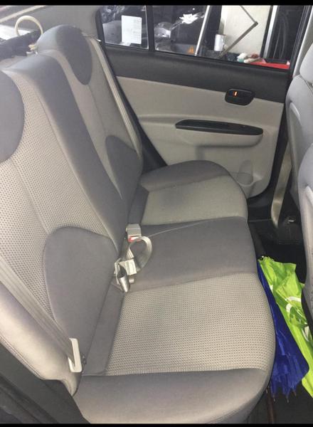 Hyundai Accent • 2011 • 96,000 km 6