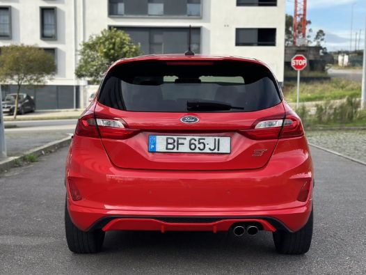 Ford Fiesta • 2018 • 90,800 km 2