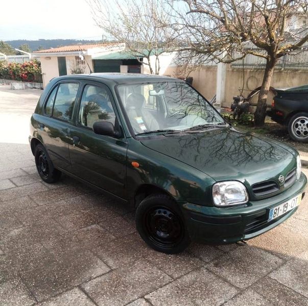 Nissan Micra • 2000 • 200,000 km 3