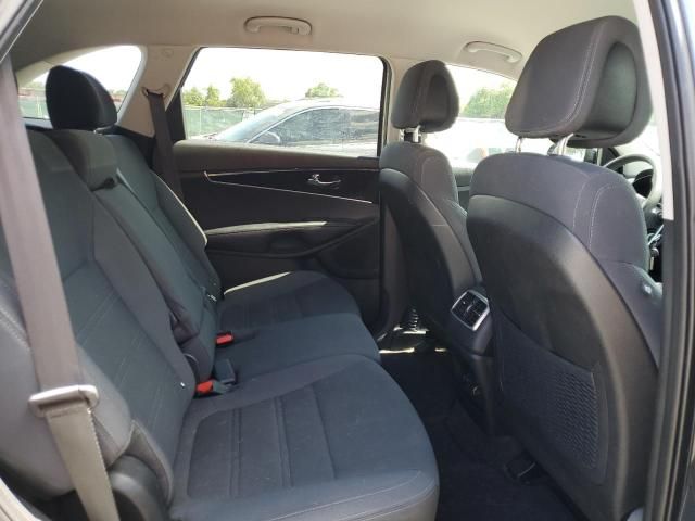 Kia Sorento • 2017 • 10,000 mi 9