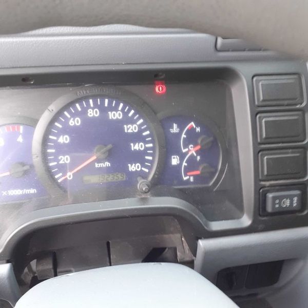 Mitsubishi Fuso canter • 2009 • 180,000 km 7