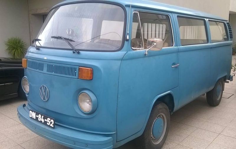 Volkswagen T5 Transporter Shuttle • 1980 • 4,000 km 1