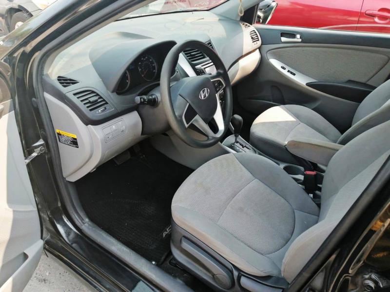 Hyundai Accent • 2013 • 93,000 km 2