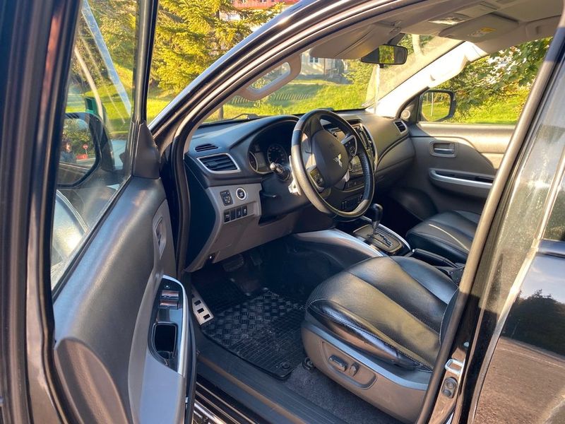 Mitsubishi L200 • 2017 • 103,600 km 5