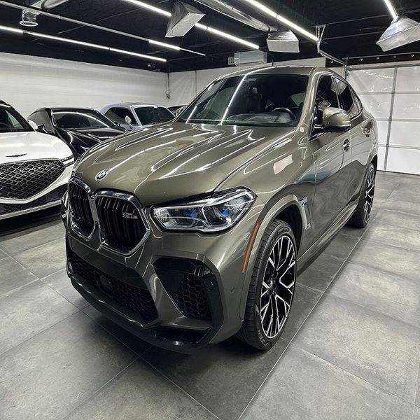 BMW X6 • 2023 • 30,567 km 1