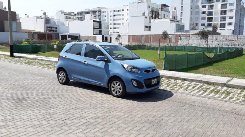 Kia Picanto • 2011 • 32,000 km 7
