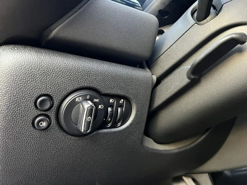 MINI Cooper • 2021 • 50,000 km 8