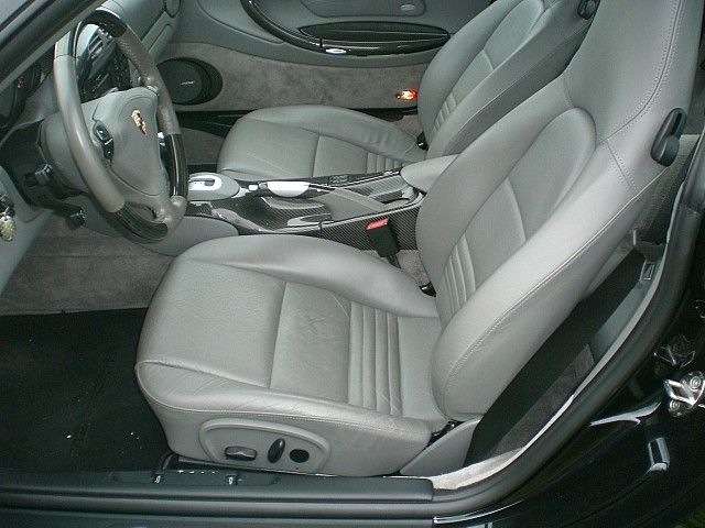 Porsche 911 Carrera • 2002 • 133,000 km 7