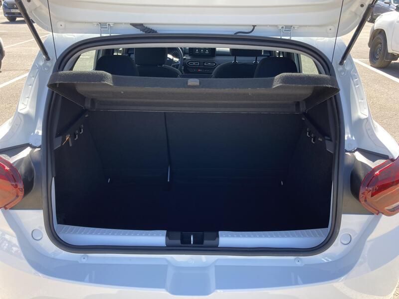 Dacia Sandero • 2024 • 15,000 km 14