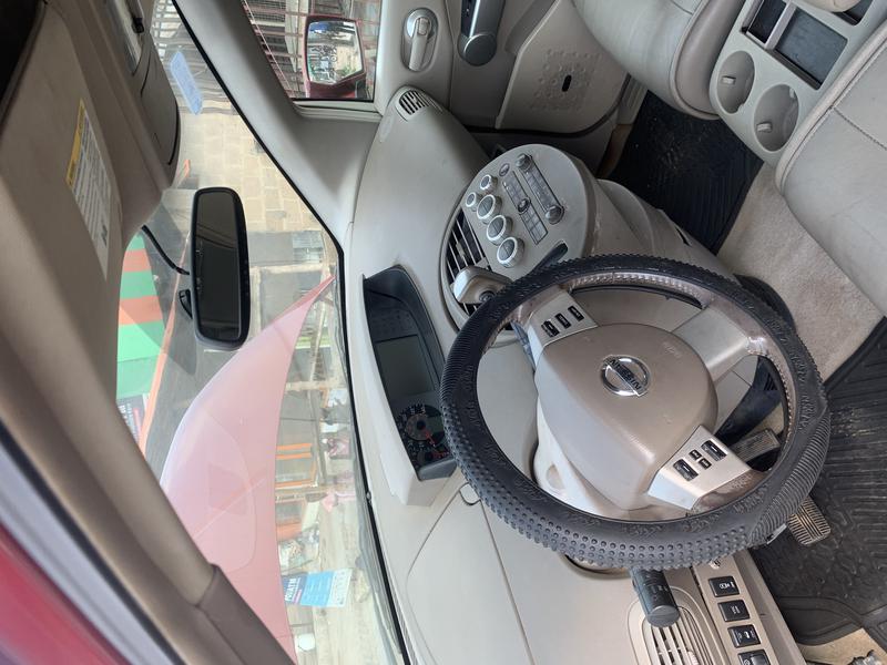 Nissan Quest • 2005 • 109,599 km 5