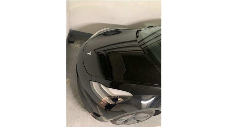 Tesla Model 3 • 2019 • 63,500 km 2