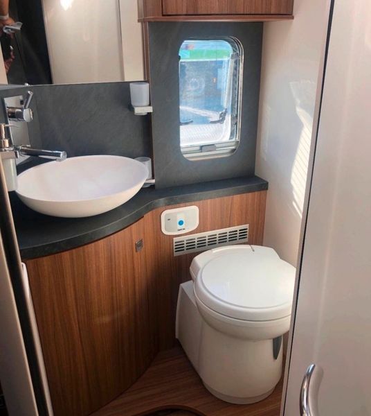 Mercedes-Benz Sprinter • 2021 • 64,000 km 6