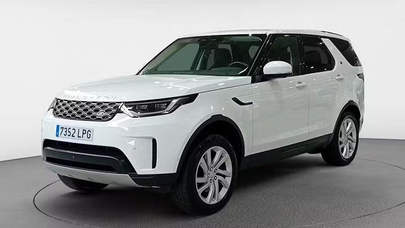 Land Rover Discovery • 2021 • 71,137 km 5