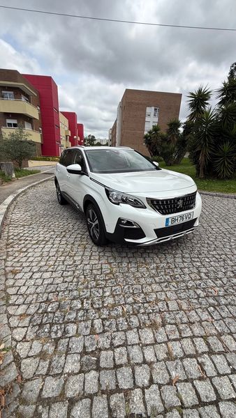 Peugeot 5008 • 2020 • 134,000 km 1