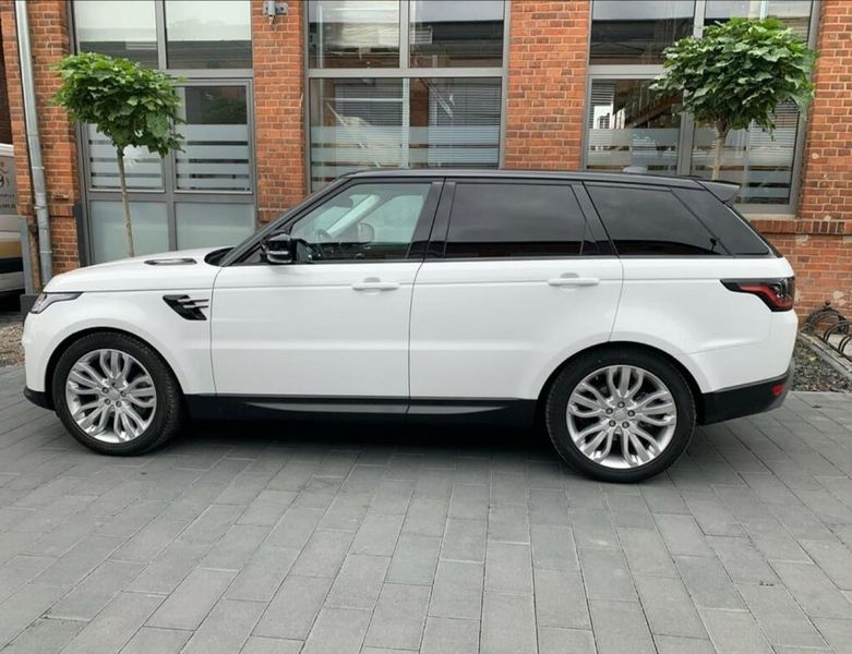 Land Rover Range Rover • 2020 • 40,000 km 5