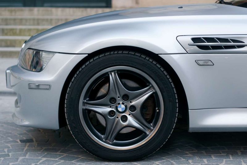 BMW Z3 • 2001 • 109,700 km 6