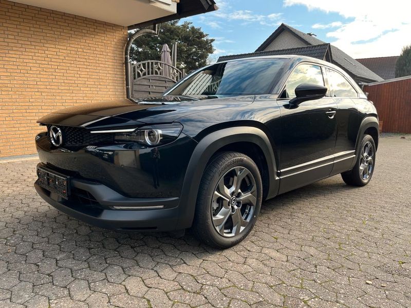 Mazda MX-3 • 2020 • 17,000 km 1