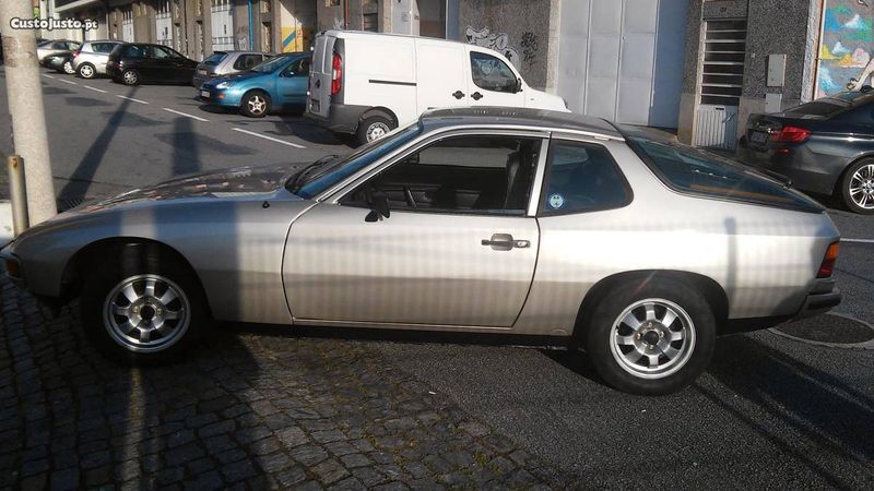 Porsche 924 • 1980 • 60,000 km 4